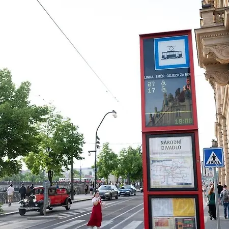 3B Bright Beautiful Newly Renovated 3Br Apartment Prague Exterior photo